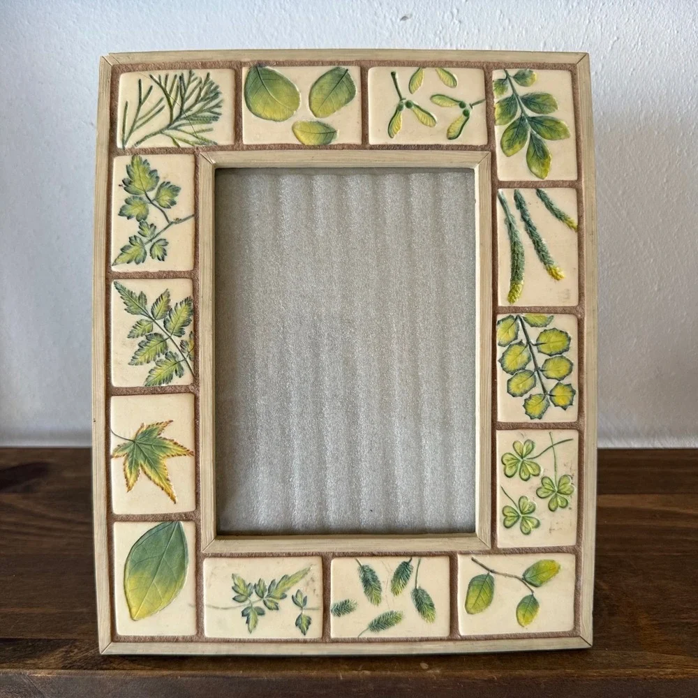 Botanical Leaf Tile Mosaic Picture Frame 4x6 Cream Green Cottagecore Decor